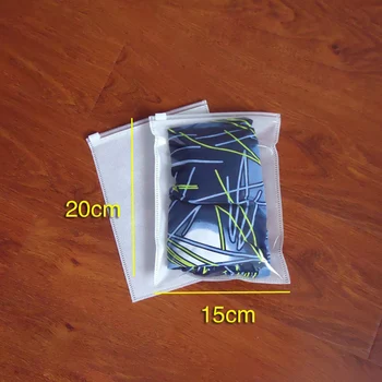 Zíper superior roupas de embalagem de saco universal usa para resumos 15*20cm controle deslizante de plástico zip lock não tecida do saco 100pieces um monte